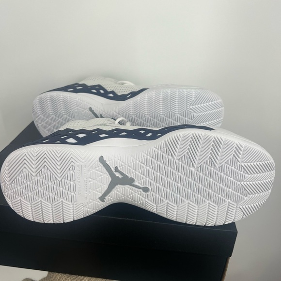 Jordan Jumpman Diamond Mid TB SIZE 11.5 - Picture 5 of 5